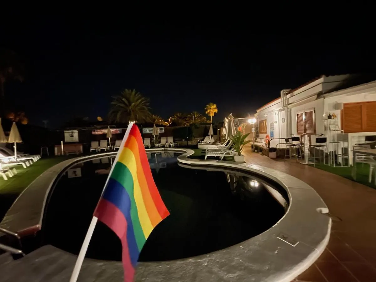 *** Holiday park Rainbow Golf Bungalows, Gay Men-Only Resort Maspalomas  Spain