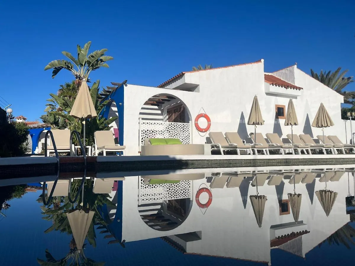 بنغلات رينبو غولف، منتجع للرجال المثليين فقط ماسبالوماس